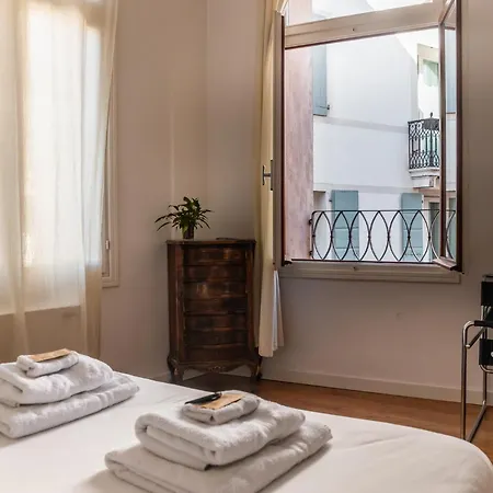Guest house Ca' Garibaldi 3*