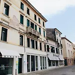 Ca' Garibaldi 3* Μπασάνο Ντελ Γκράπα
